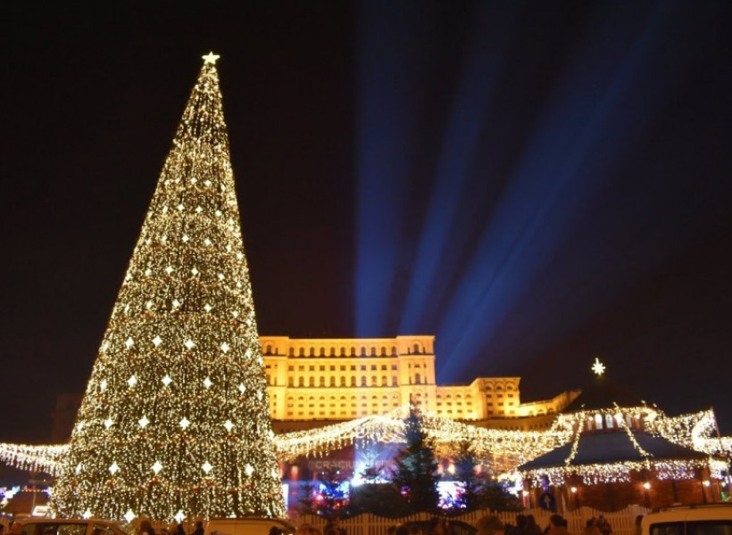 Коледни базари в Букурещ,градините на Светлината и Спа център Терме с автобус от Варна,Шумен,Разград и Русе